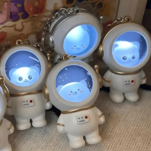 Брелок-ліхтарик «Сяючі Астронавти»
